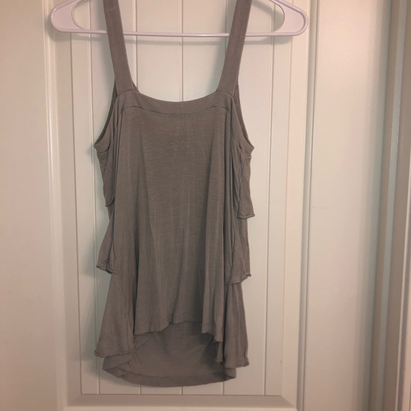 New York & Co Ruffle Tank - Picture 2 of 2